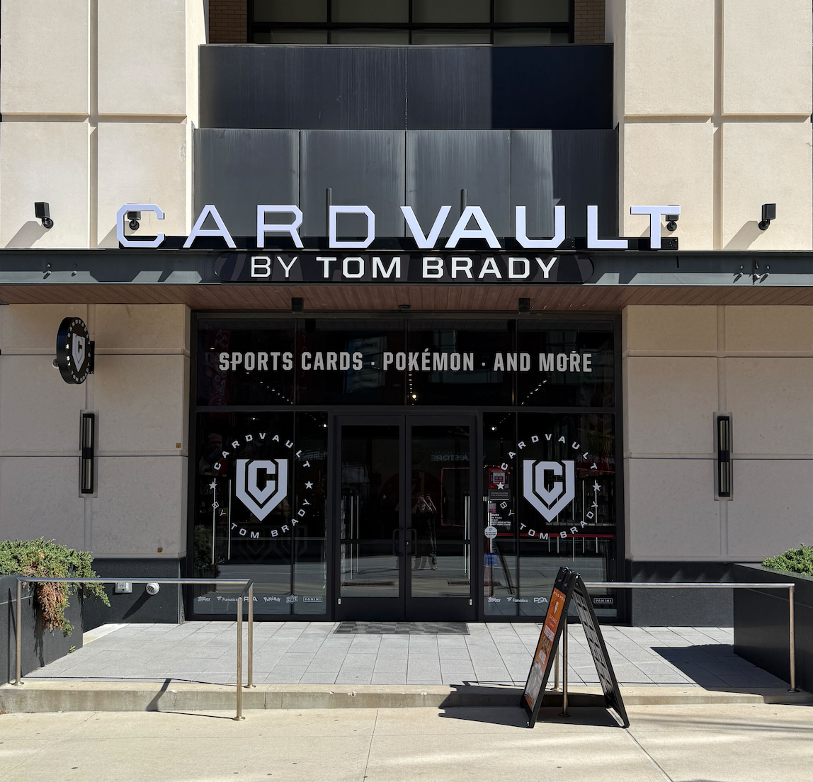 CardVault St. Louis